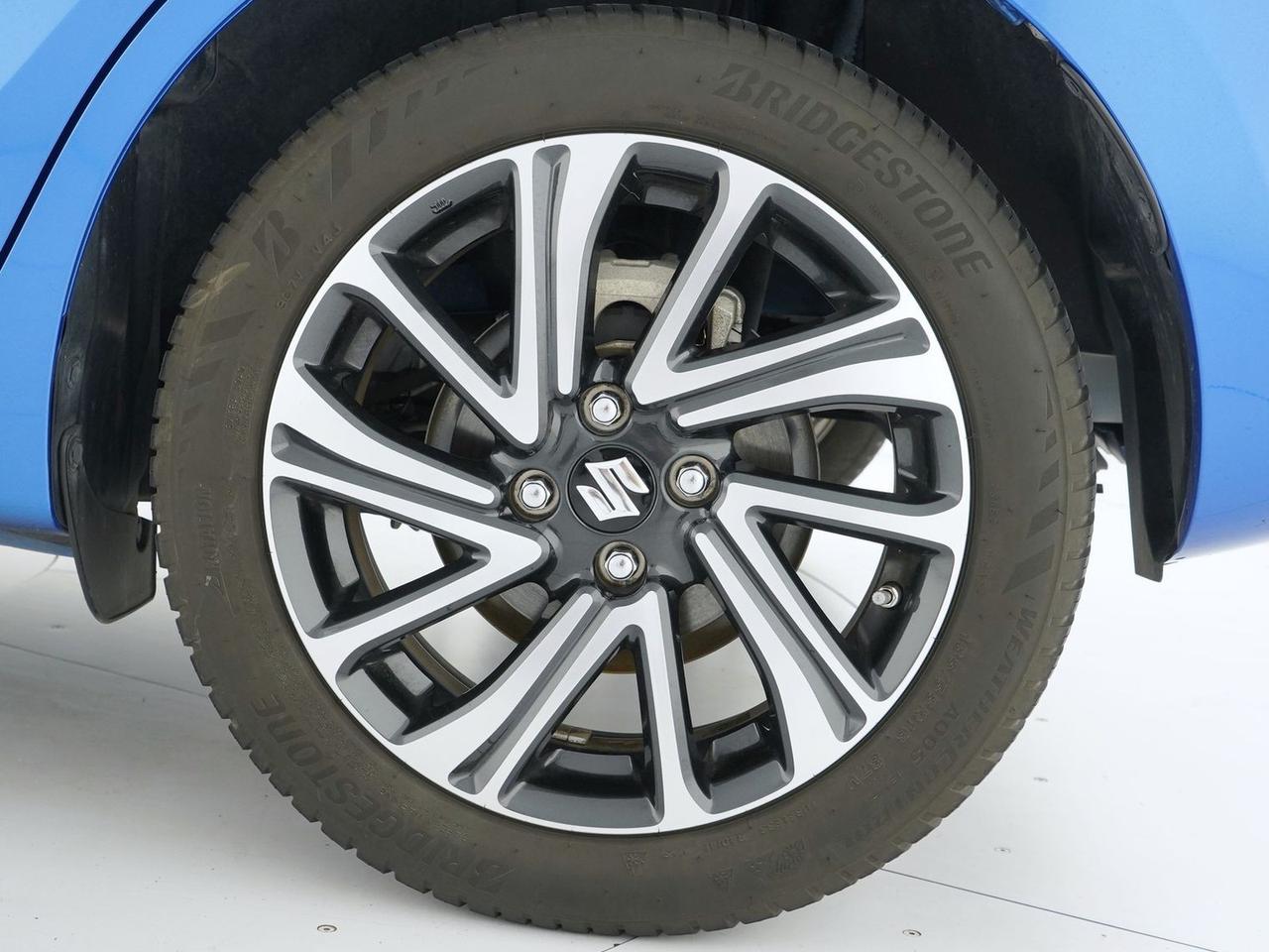 Suzuki Swift 1.2 dualjet hybrid top 2wd
