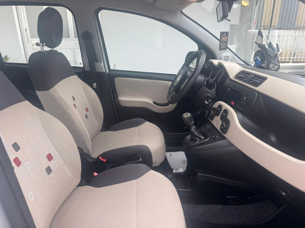 Fiat Panda 0.9 TwinAir Turbo Natural Power Lounge