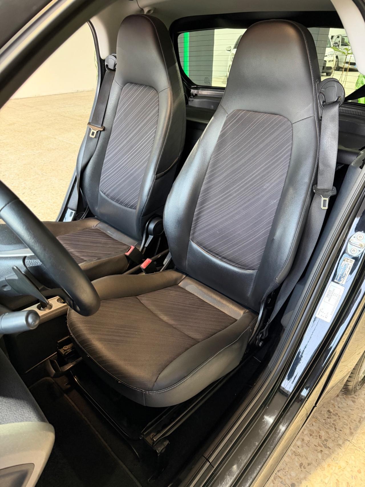 Smart ForTwo 1000 52 kW Pulse 2011