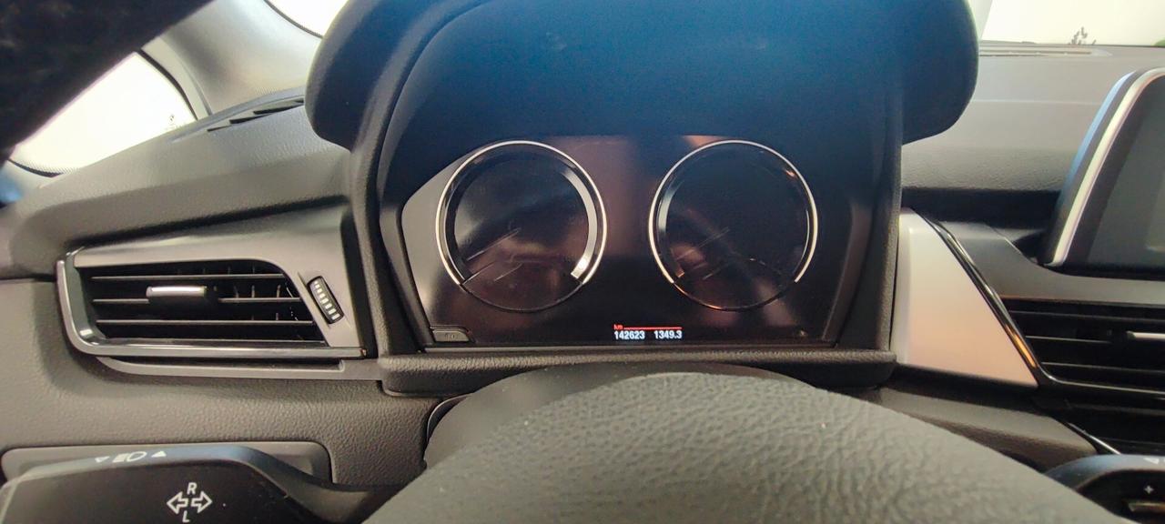 Bmw 2er Active Tourer 218d Luxury