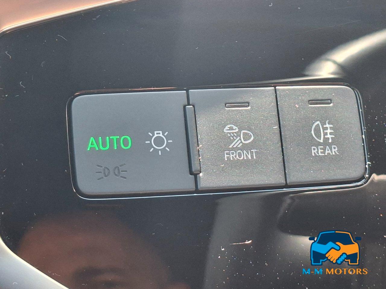 Audi Q3 40 2.0 tfsi Identity Black quattro s-line