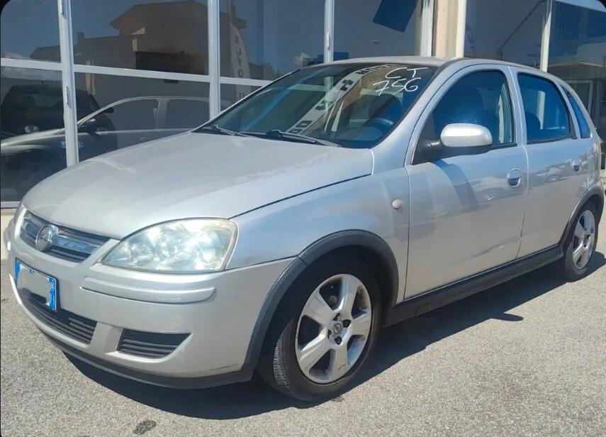 Opel Corsa 1.2i 16V cat 5 porte Enjoy