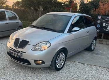 Ypsilon 1.3 Mjt 90cv oro (Clima)(Distrib.Nuova)(1 anno Garanzia)