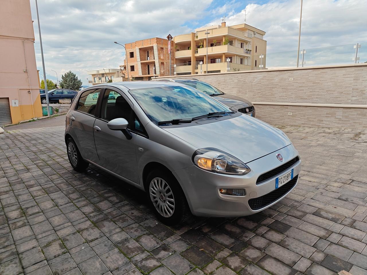 Fiat Punto 1.3 MJT II 75 CV 5 porte