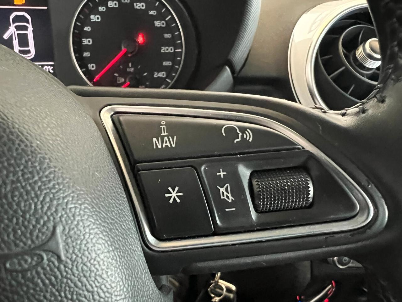 Audi A1 1.6 TDI Ambition 90 CV OK NEOPATENTATI