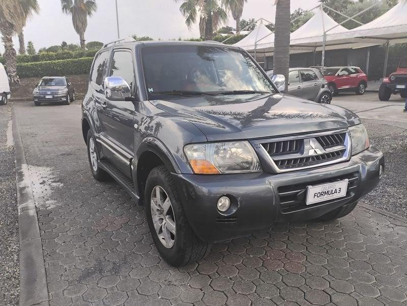 Mitsubishi Pajero Pajero 3p 3.2 tdi 16v di-d Instyle