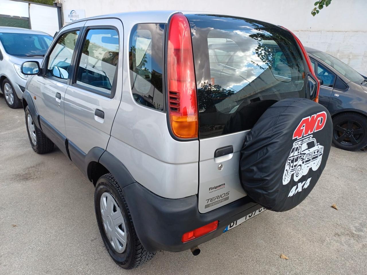 Daihatsu Terios 1.3 4X4 INTEGRALE - 2000