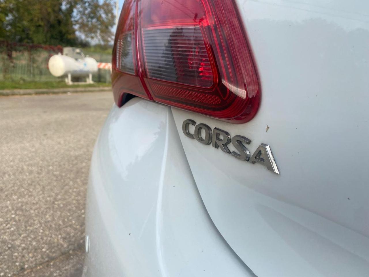 Opel Corsa Black Edition 1.4 #7346