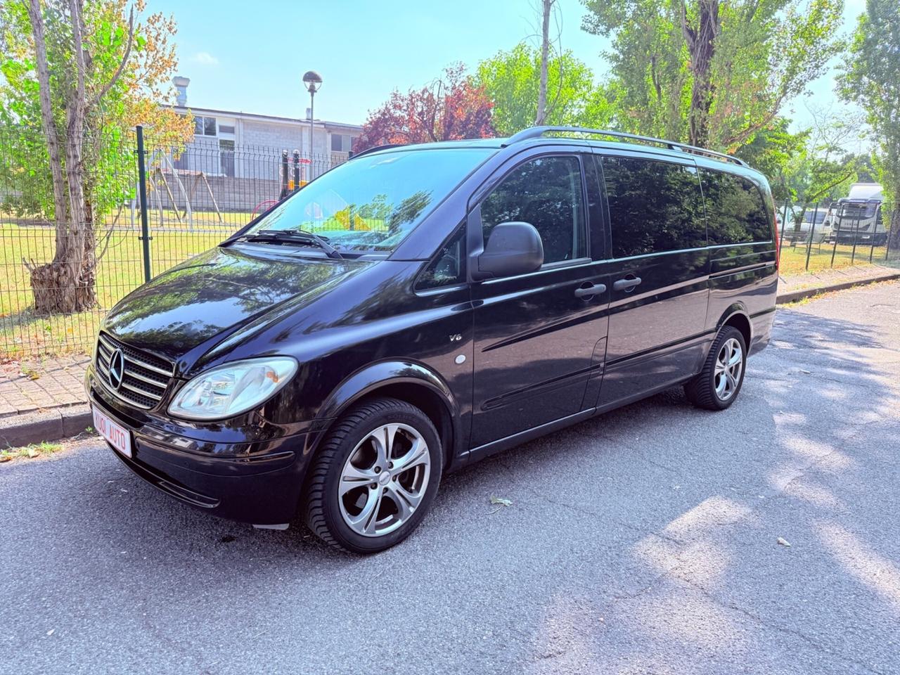 Mercedes-benz Vito 3.0 CDI - 9 POSTI OK PERMUTE !!