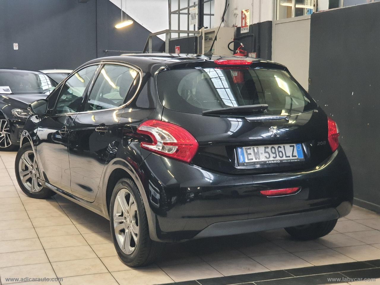 PEUGEOT 208 1.4 HDi 68 CV 5p. Allure