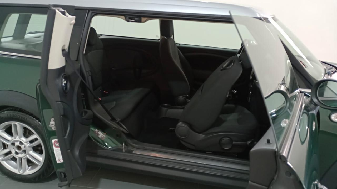 Mini Cooper D Clubman 1.6 16V