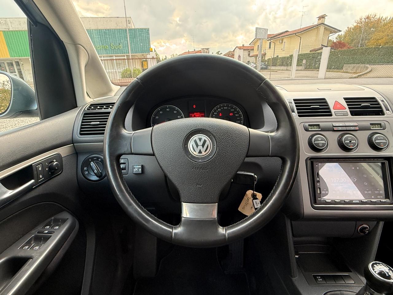 Volkswagen Touran 1.6 Trendline Bifuel G