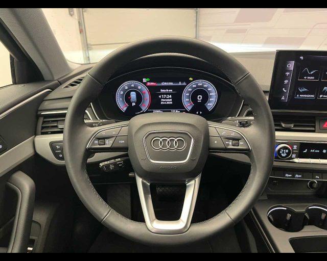 AUDI A4 Avant 35 TFSI S tronic Business Advanced