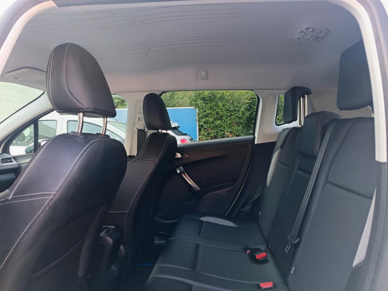 Peugeot 2008 1.6 VTi 120CV Allure