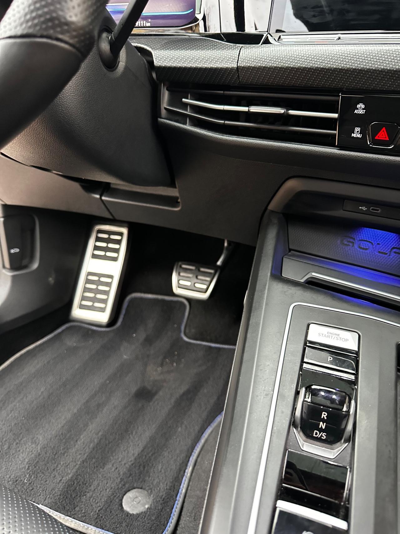 Volkswagen Golf 2.0 TSI DSG 4Motion R