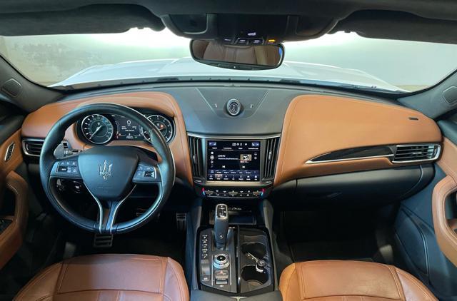 MASERATI Levante MHEV 330 CV AWD GT