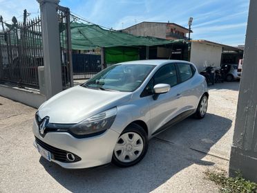 Renault Clio 1.2 75CV 5 porte Live x neopatentati