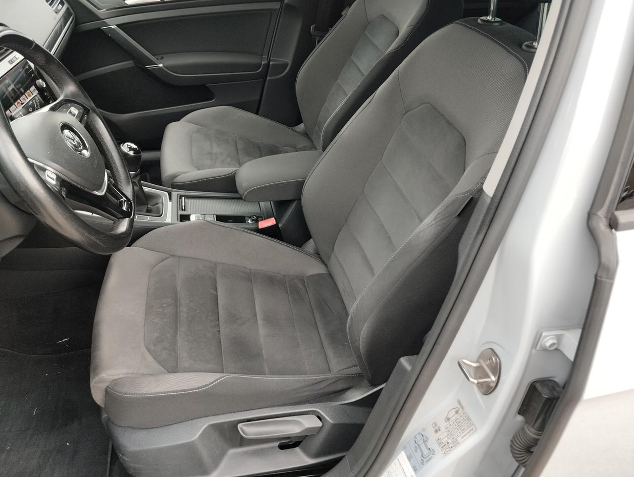 Volkswagen Golf 1.6 TDI 115 CV 5p. Highline BlueMotion Technology