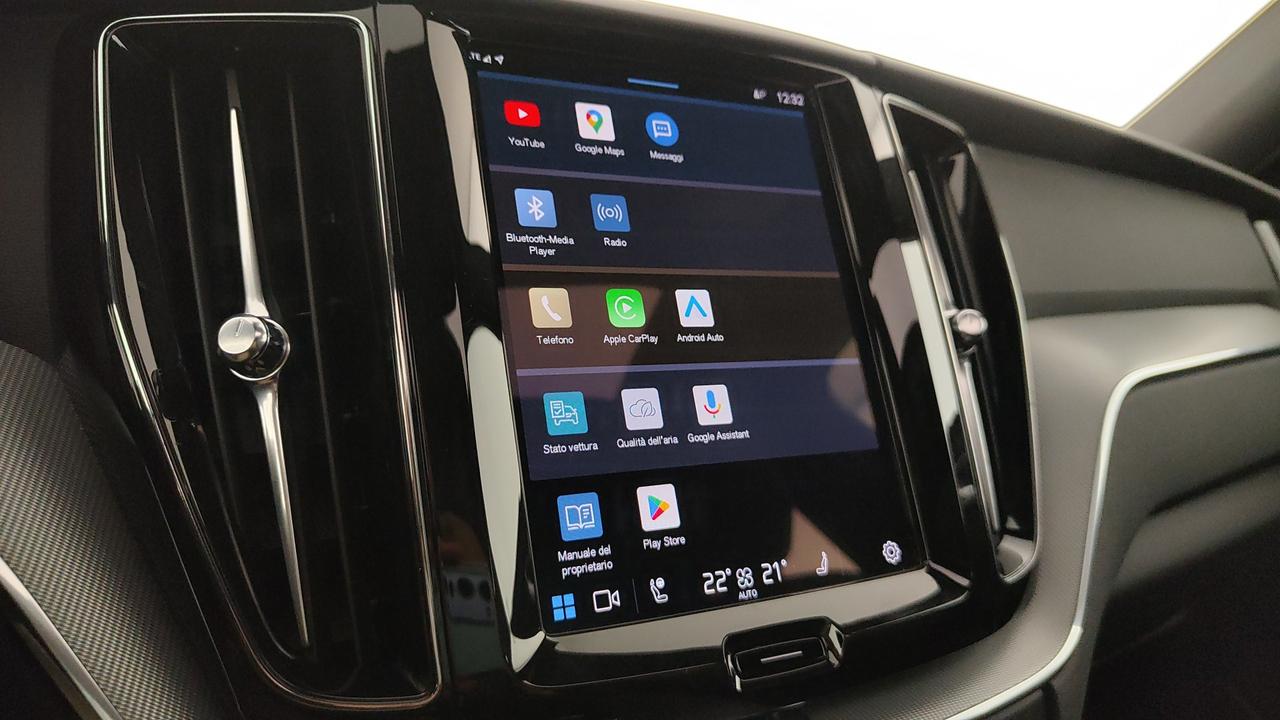 VOLVO XC60 2.0 t6 phev Plus Dark awd auto