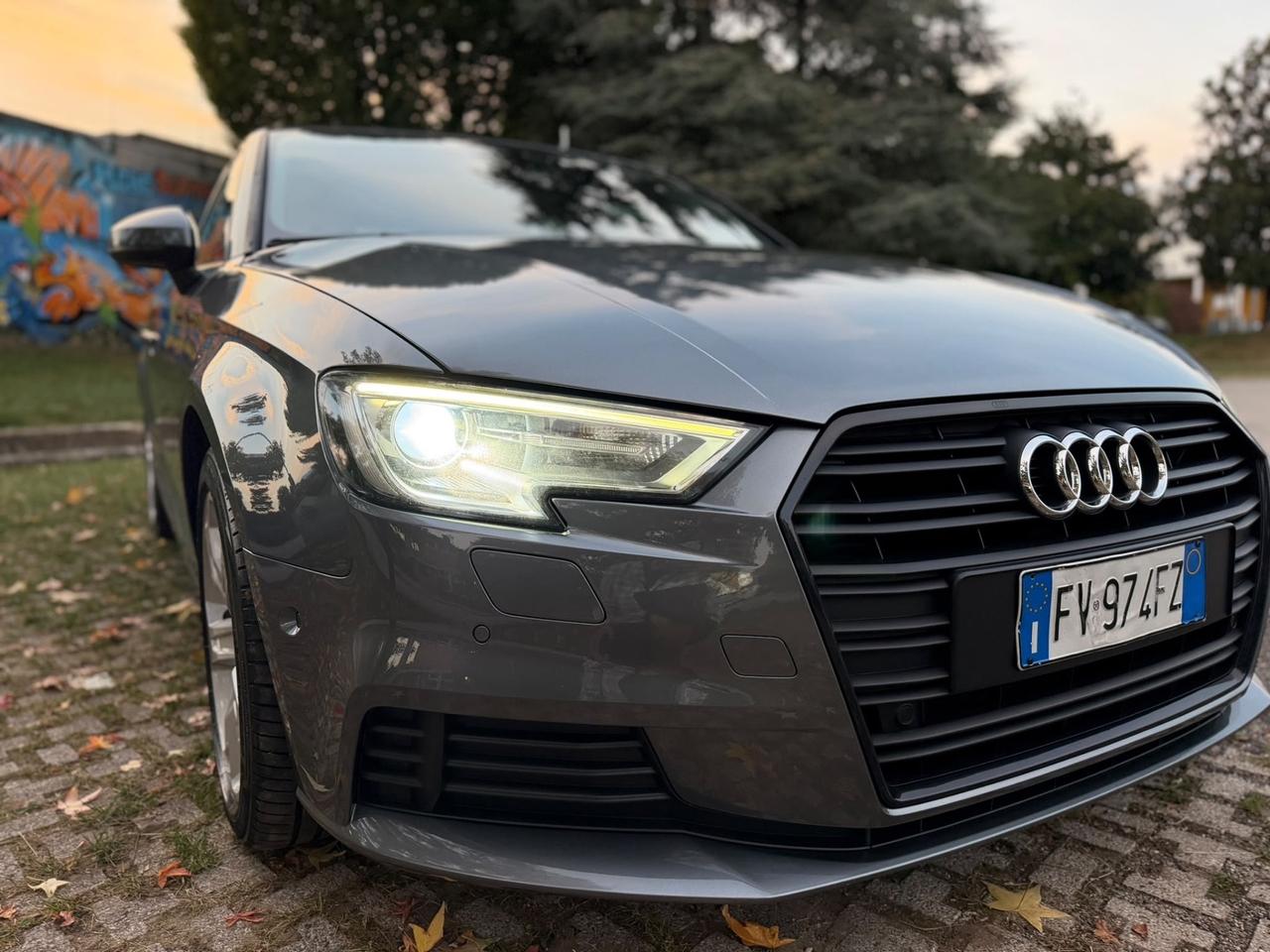Audi A3 Sedan 1.6 TDI 116 CV S tronic