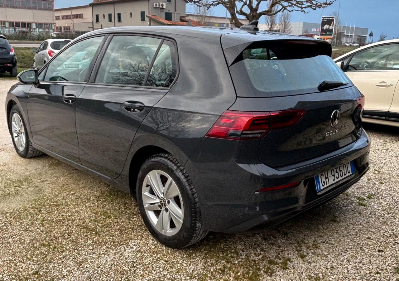 Volkswagen Golf 1.0 eTSI EVO DSG Life