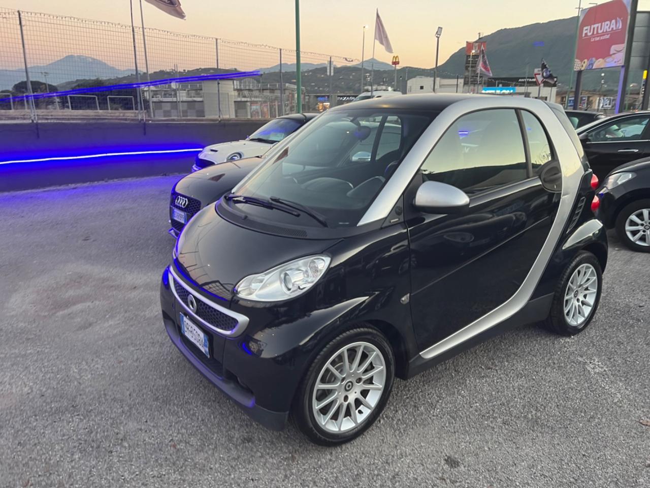 Smart ForTwo 800 33 kW coupé passion cdi