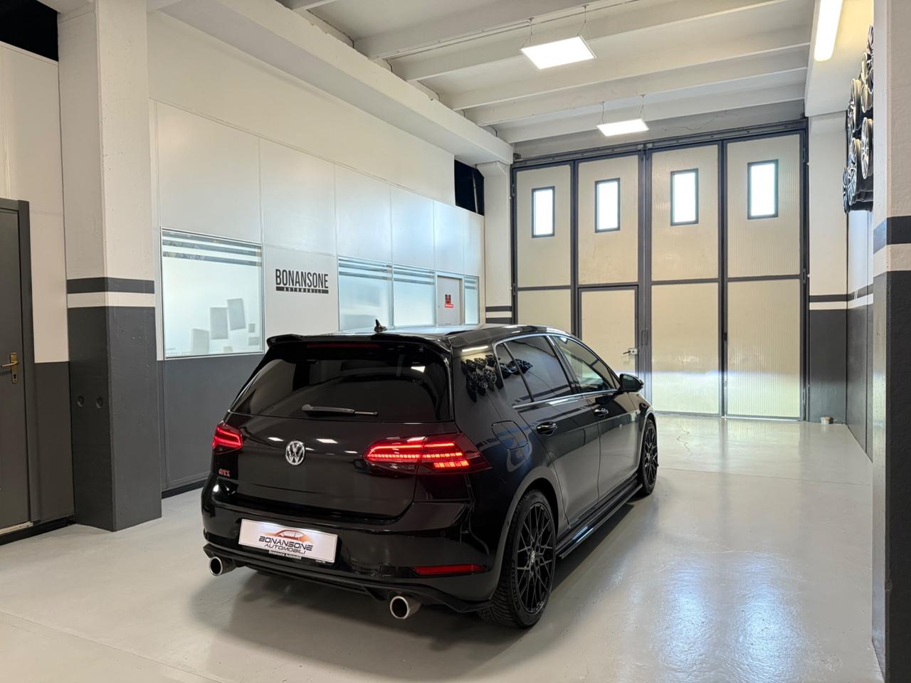 Volkswagen Golf GTI Performance FULL PELLE DYNAUDIO