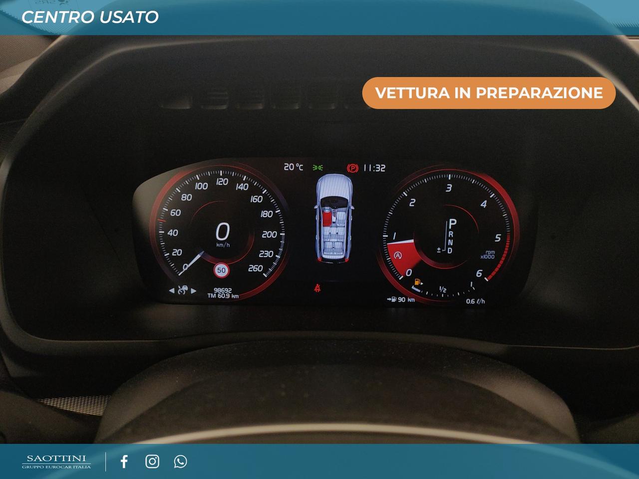 2.0 d5 R-Design awd 235 CV 7 p. Geartronic