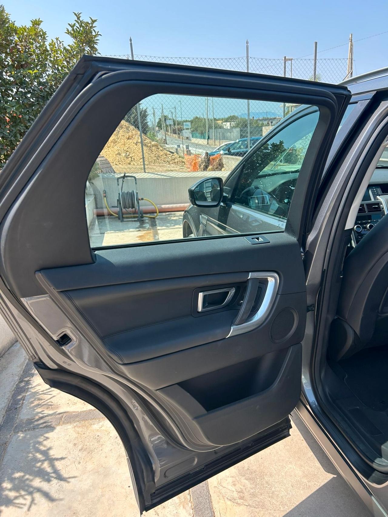 Land Rover Discovery Sport 2.0 TD4 150 CV HSE