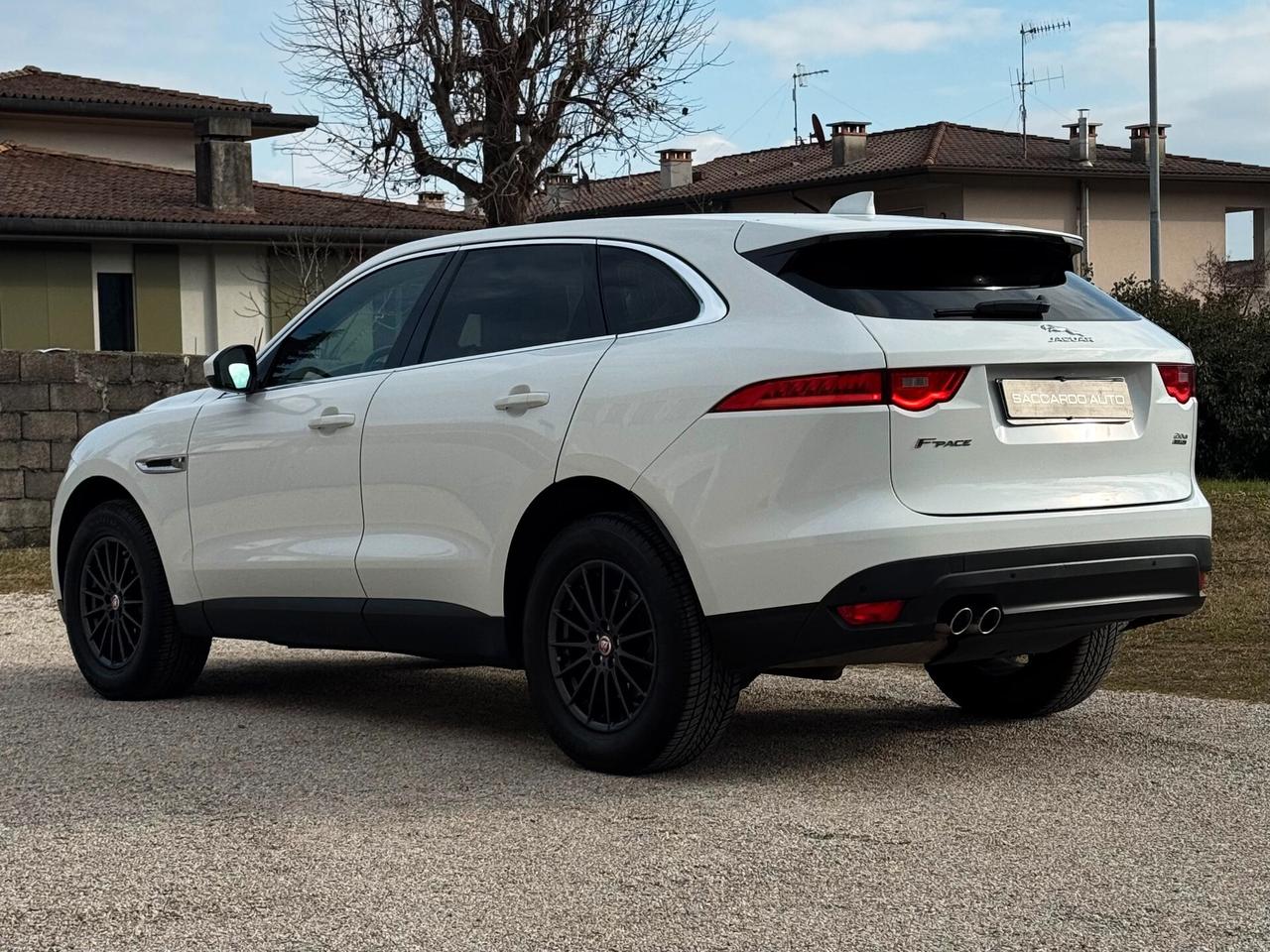 Jaguar F-Pace 2.0 Prestige AWD 180cv