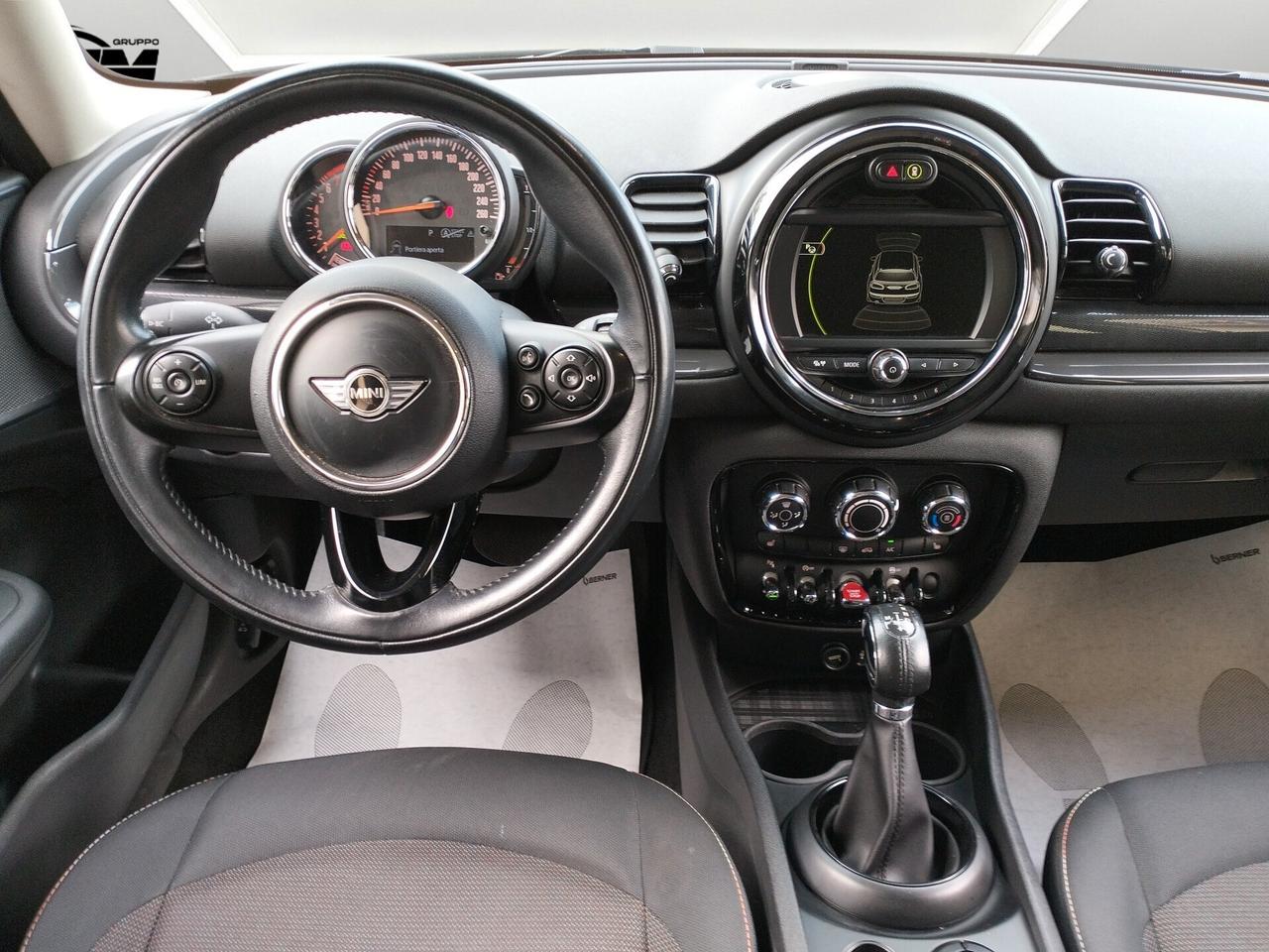 MINI Cooper Clubman IV F54 2016 1.5 Hype auto