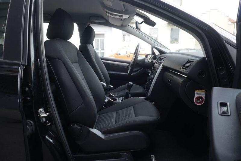 Mercedes-Benz Classe B Mercedes-Benz Classe B 180 NGT BlueEFFICIENCY Chrome Unicoproprietario