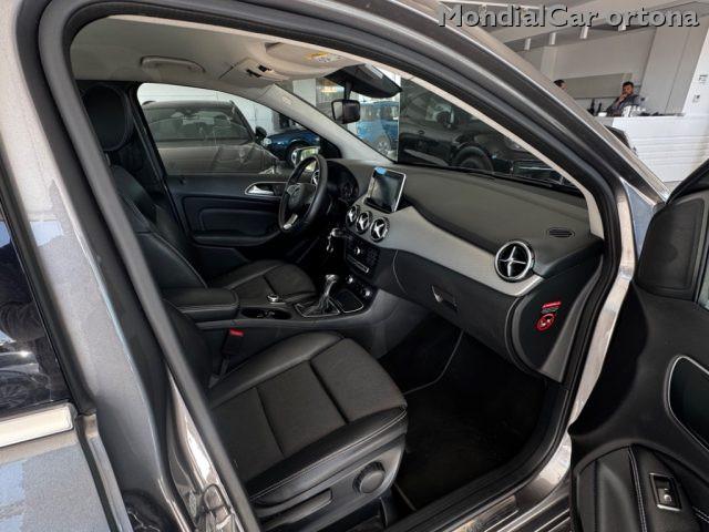 MERCEDES-BENZ B 180 d Sport