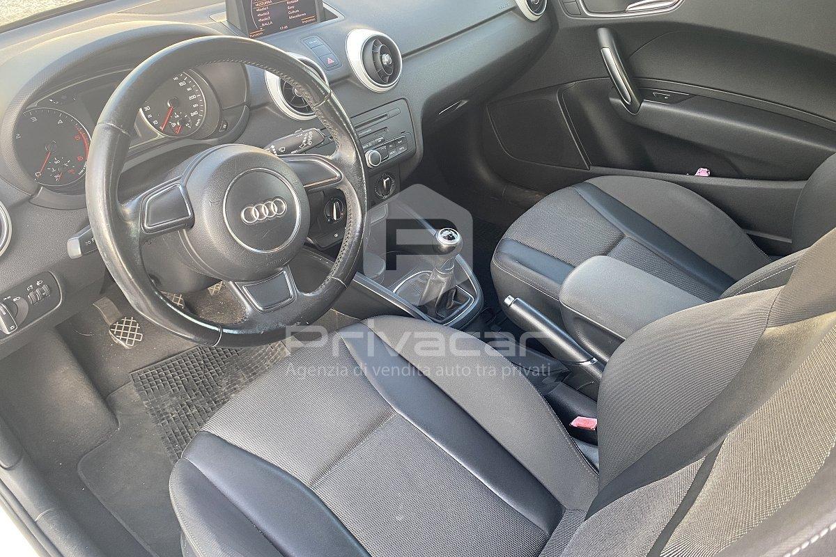 AUDI A1 1.6 TDI 105 CV Ambition