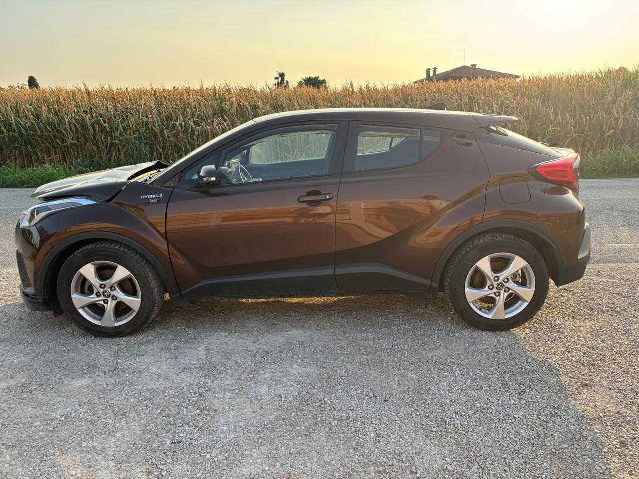 Toyota C-HR 1.8 Hybrid E-CVT Lounge