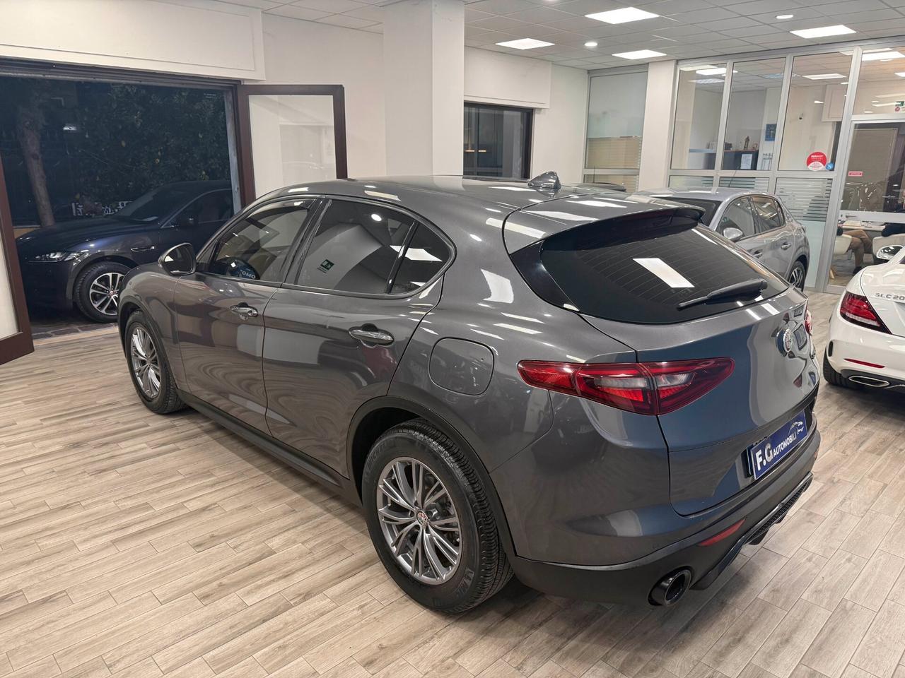 Alfa Romeo Stelvio 2.2 Turbodiesel 180 CV AT8 RWD Executive