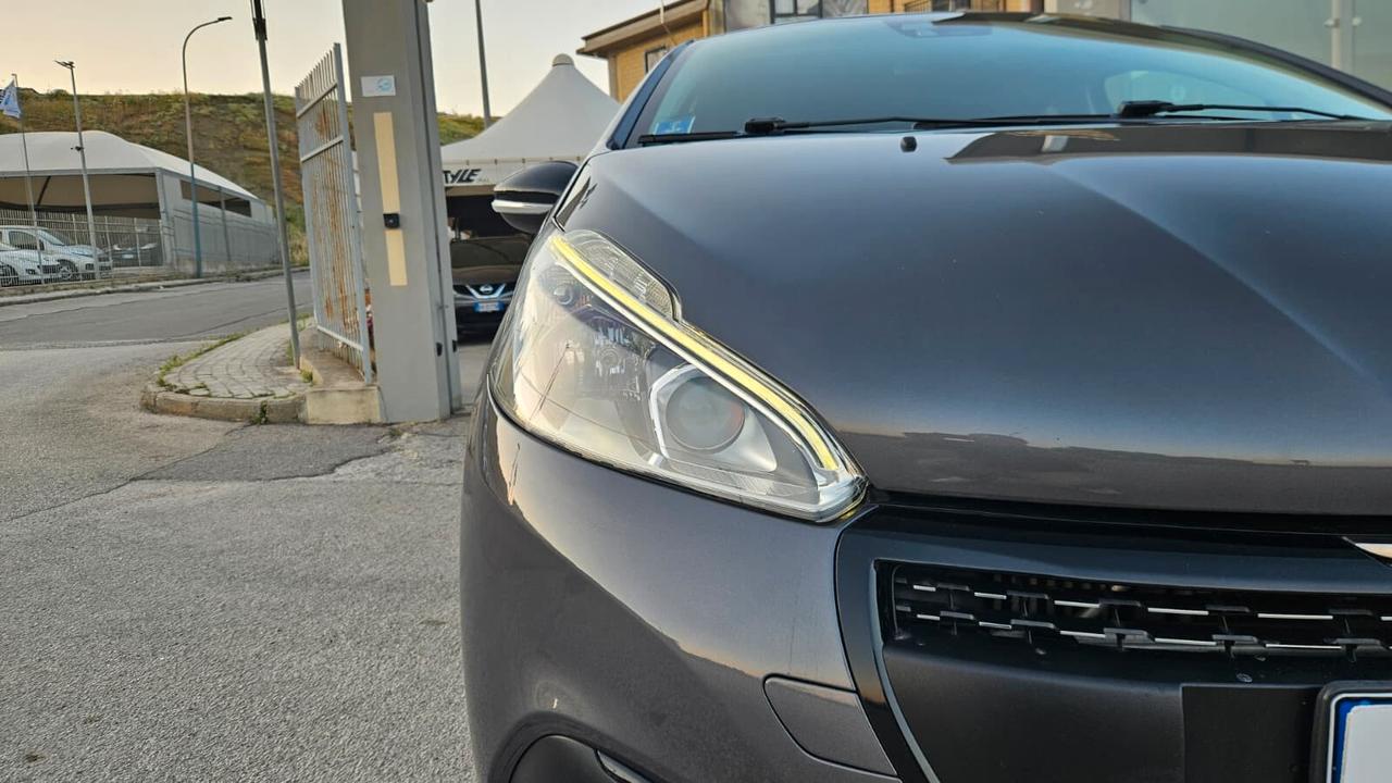 Peugeot 208 BlueHDi 120cv 5 porte GT Line