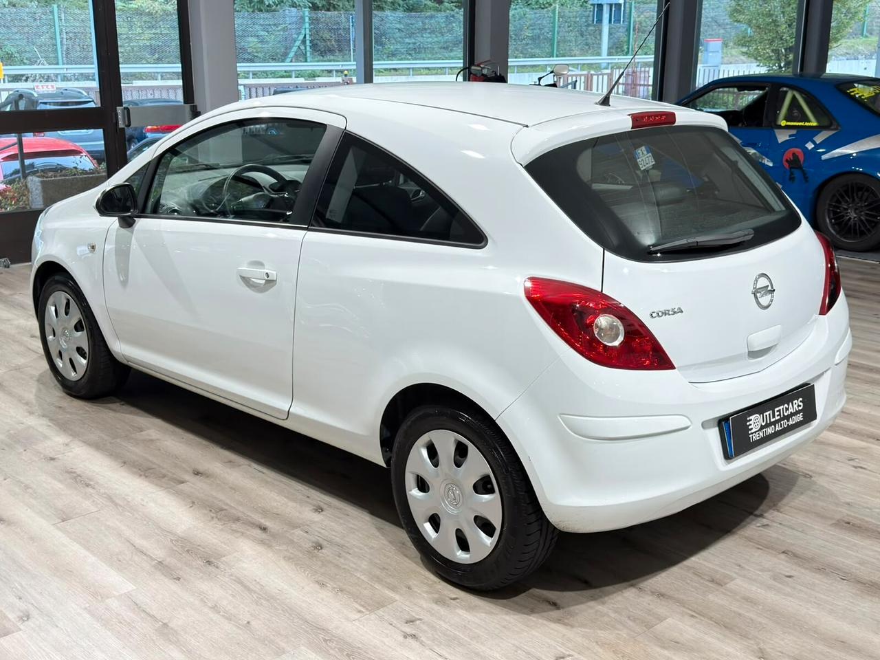 OPEL CORSA 1.2 86cv 110.000km 2014 NEOPATENTATI