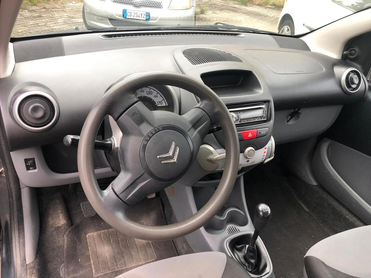 Citroen C1 1.0 3 porte ADATTA PER NEOPATENTATI CON GARANZIA 12 MESI ESTENDIBILE A PAGAMENTO FINO A 36 MESII!!!