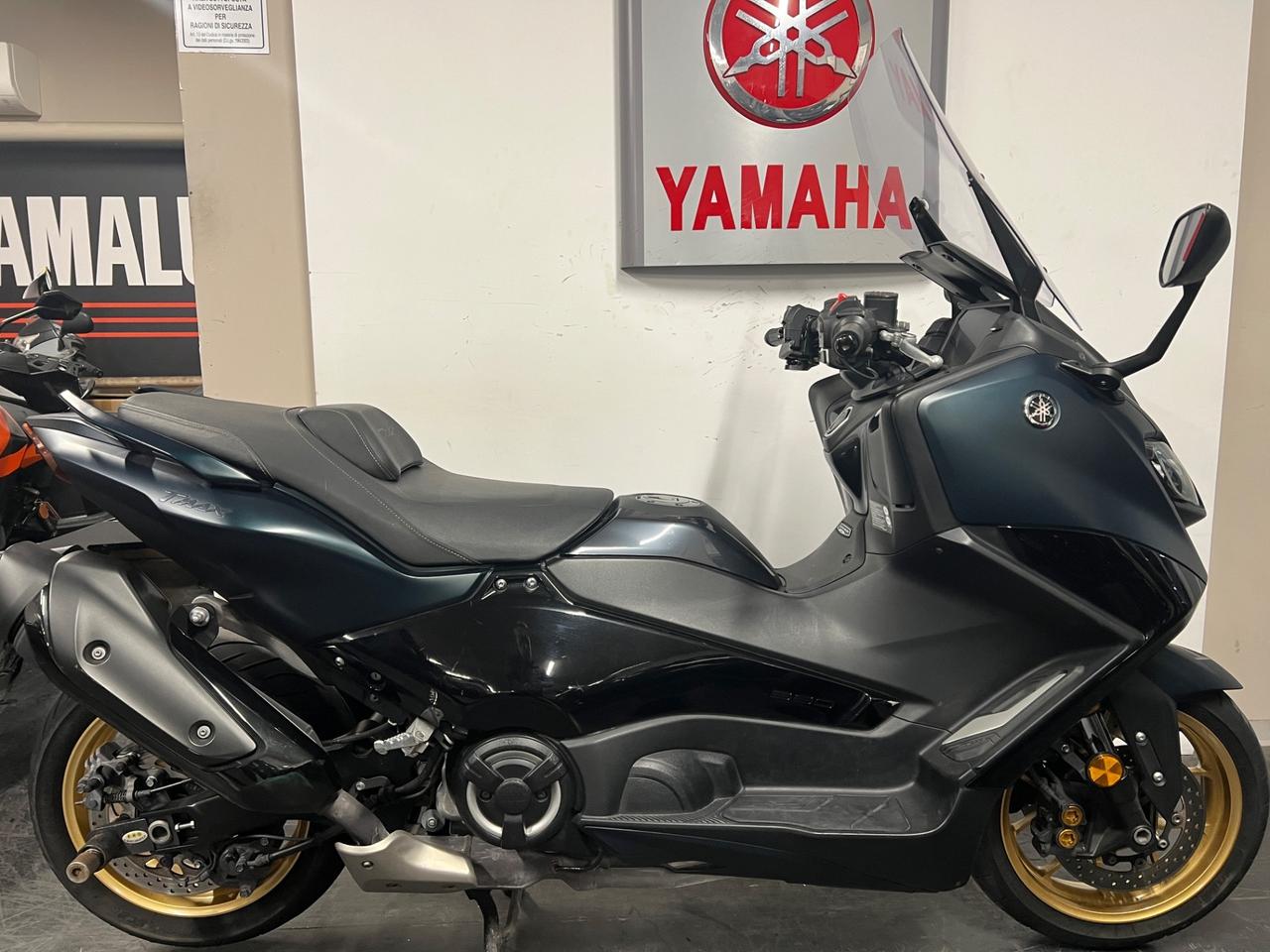 Yamaha TMAX 560 Tech Max