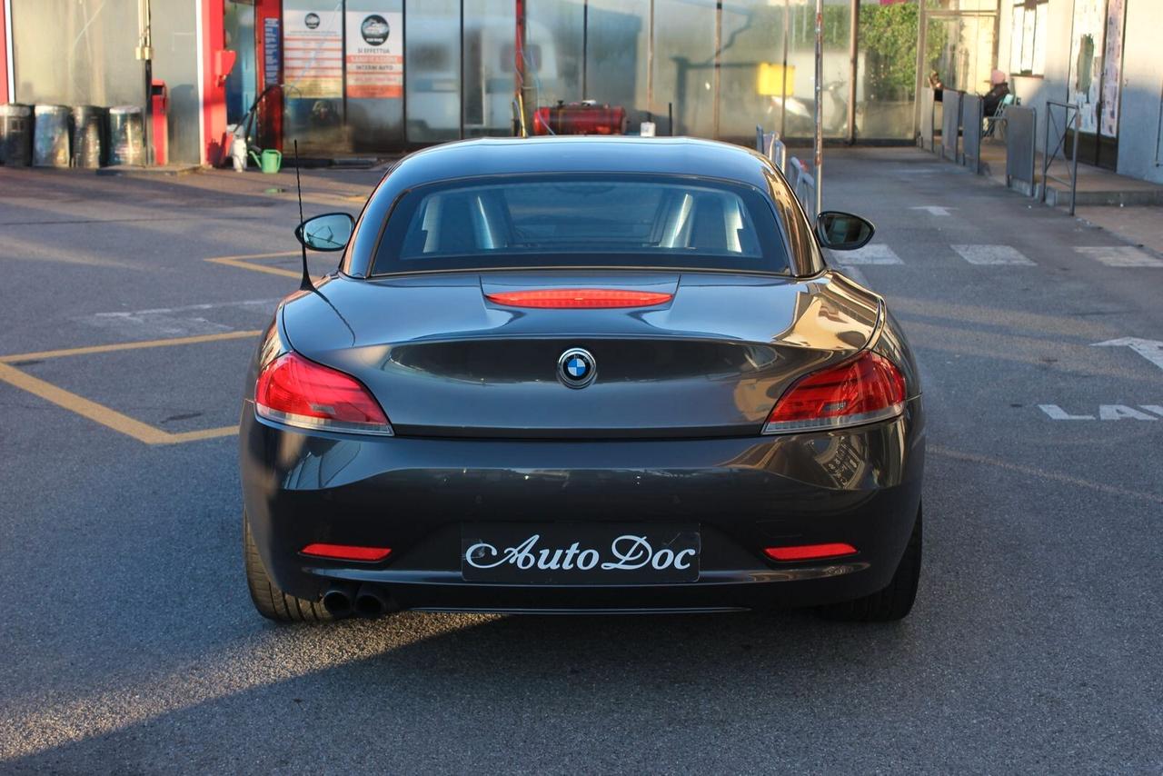 Bmw Z4 sDrive23i 205CV FARI XENON NAVY PROFESSIONAL SEDILI RISCALDABILI