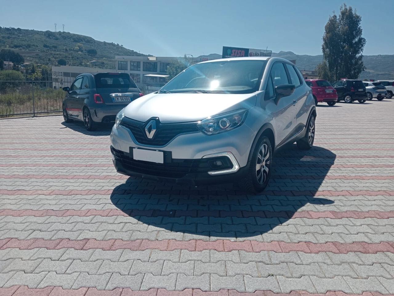 Renault Captur dCi 8V 90 CV EDC Business