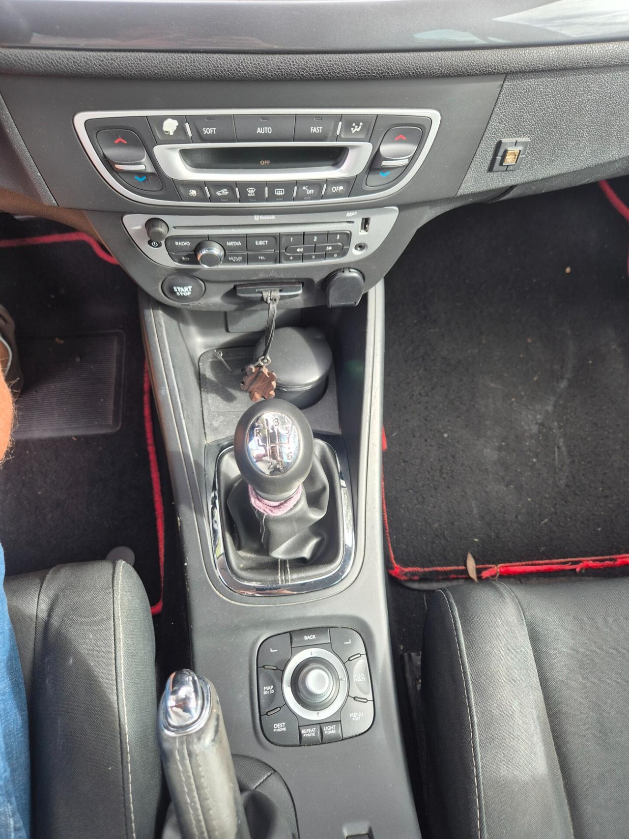 Renault Mégane dCi 110CV EDC Sport Limited