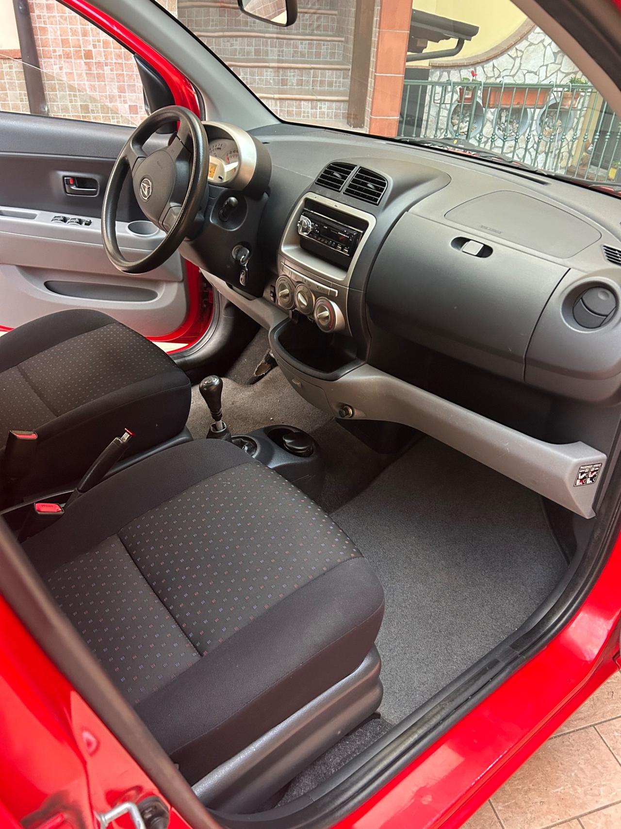 Daihatsu Sirion 1.0 Hiro - km 115.000