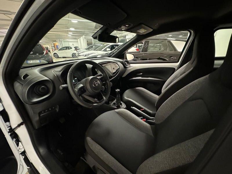 Toyota Aygo X 1.0B (72 CV) Active