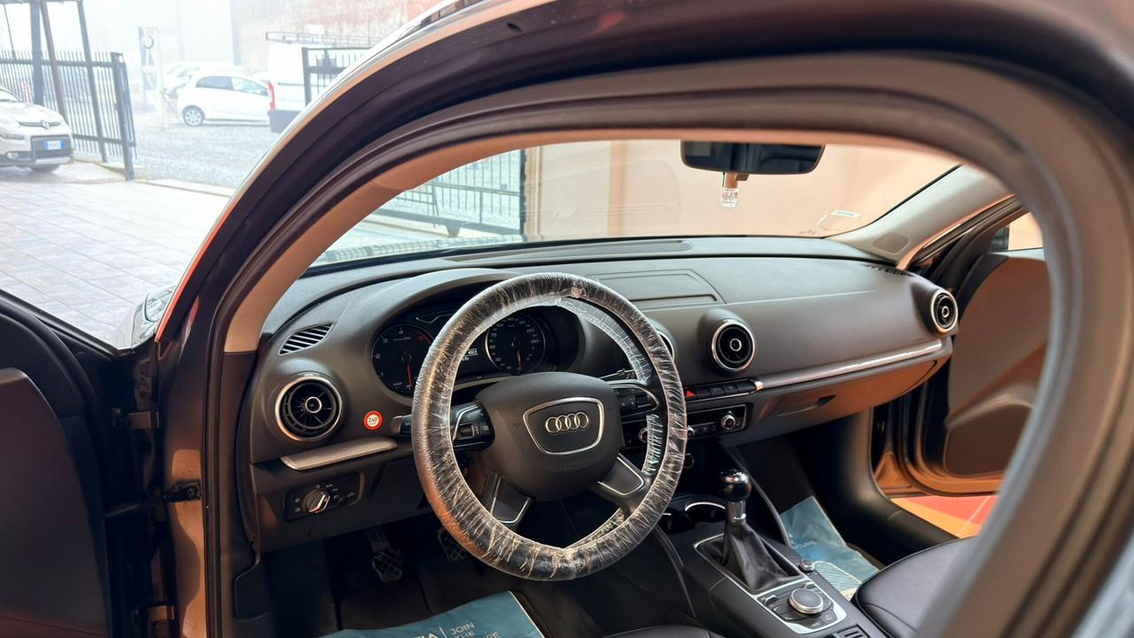Audi A3 1.6 TDI clean diesel Attraction