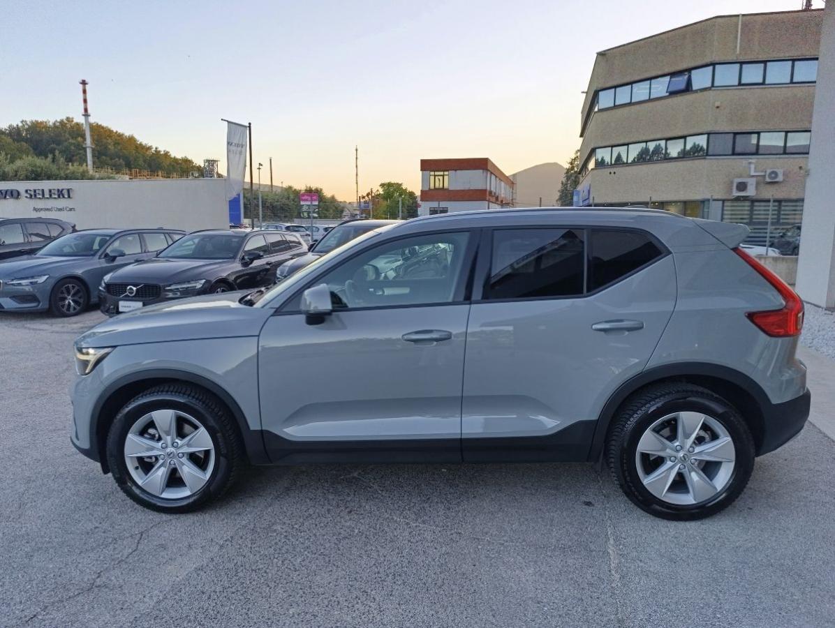 VOLVO - XC40 B3 CORE AUTOMATICO