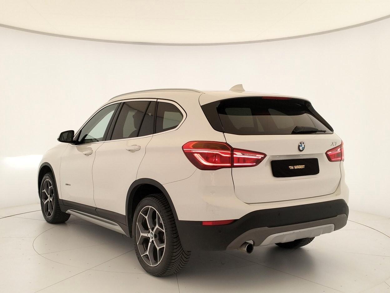 BMW X1 sdrive18d auto - TAGLIANDI BMW