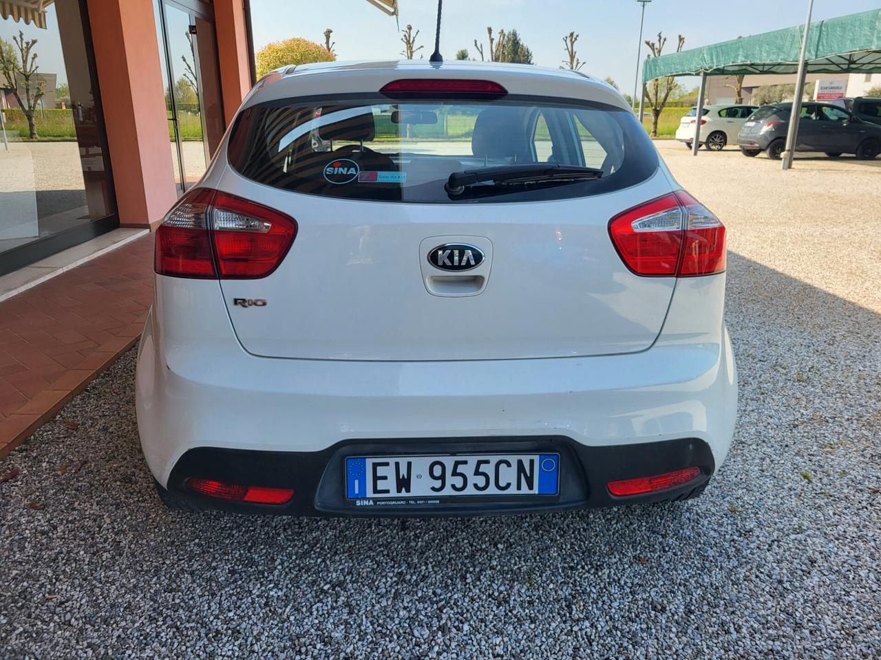 Kia Rio 1.2 CVVT 5p. Cool
