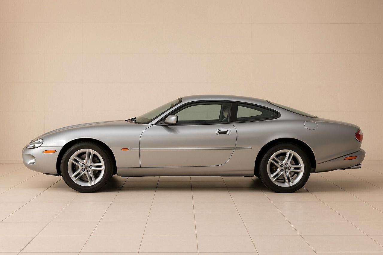 Jaguar XK XK8 4.2 Coupé
